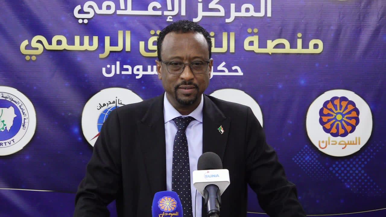 وزير الثقافة والإعلام، الأستاذ خالد الإعيسر